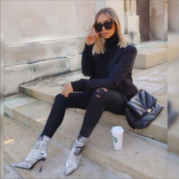 ZARA | Quilted cream bag - Picture 4 of 12